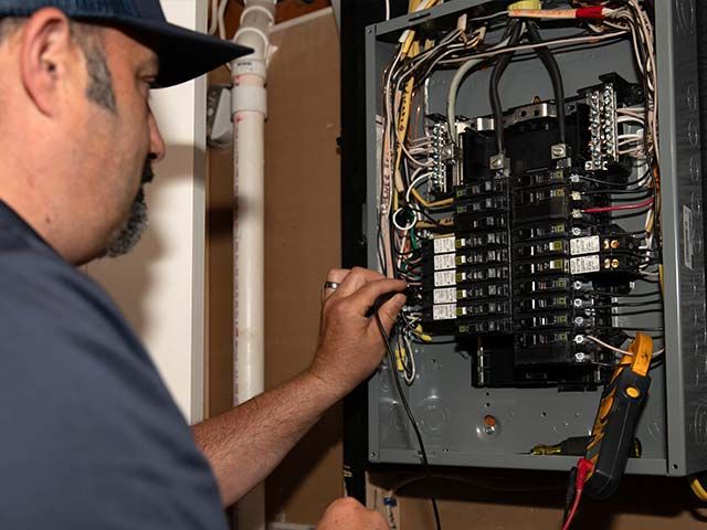 Electrical Panel & Circuit Breaker Specialists In Litchfield